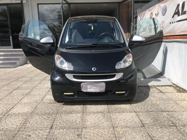 Smart forTwo 52 kW MHD Bianco *PRENOTALA CON €100*  Concessionaria  Giacobbe Automobili Auto Lonato del Garda